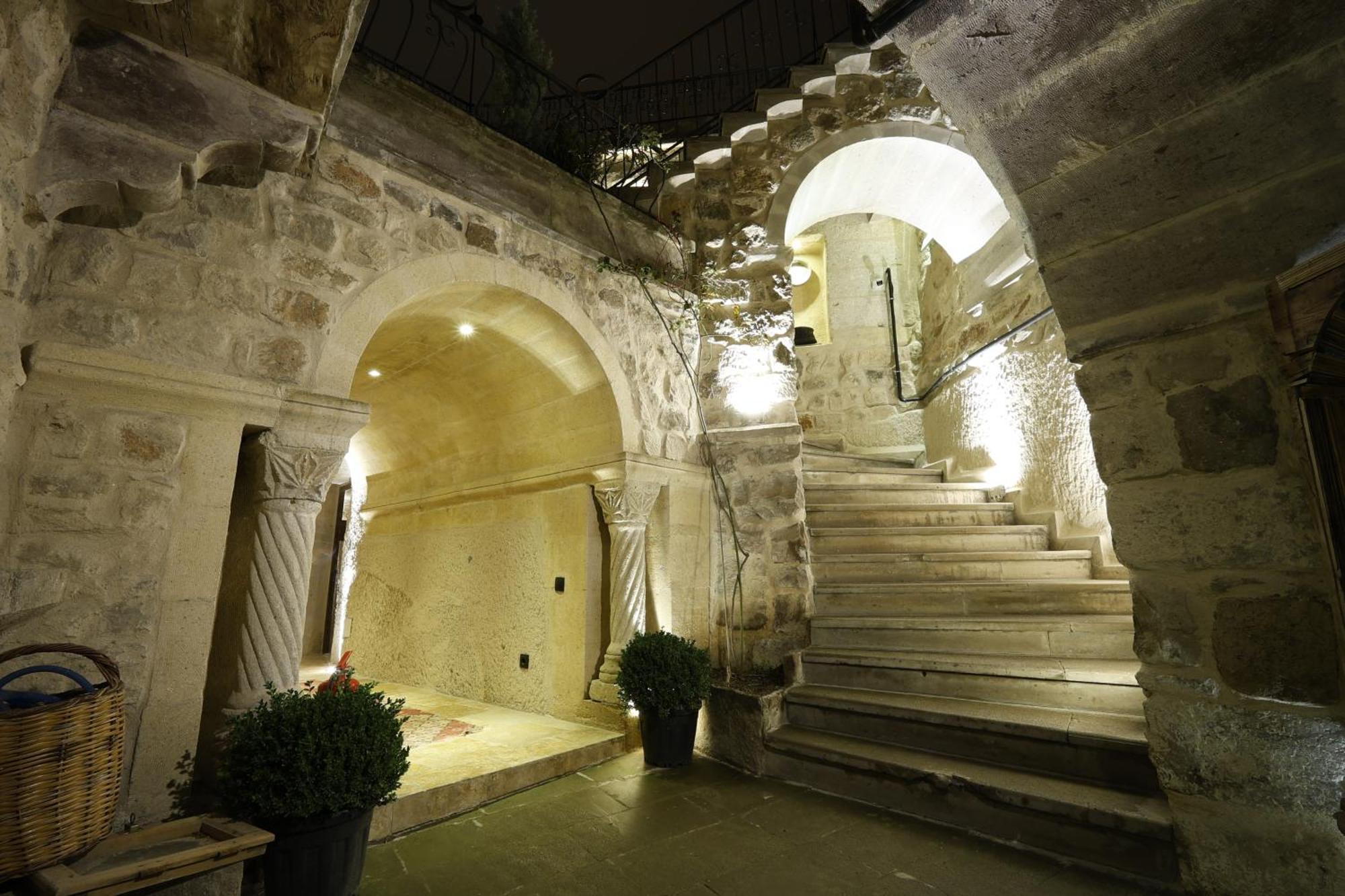 Ages In Cappadocia Hotel Uçhisar Exterior photo